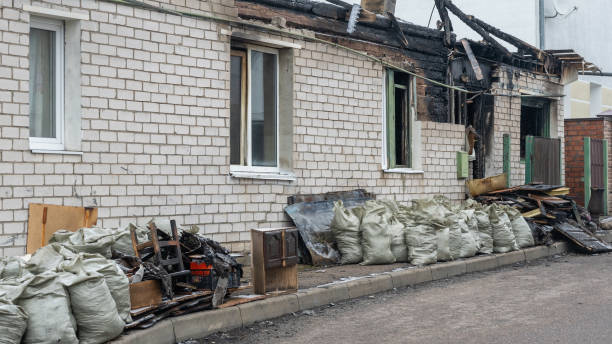 24/7 Emergency Smoke Damage Removal experts in Malone, FL
